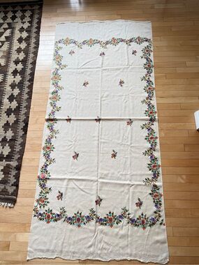 Cream Floral Embroidered Table Cloth Wool Floral Folk 37 x 80
